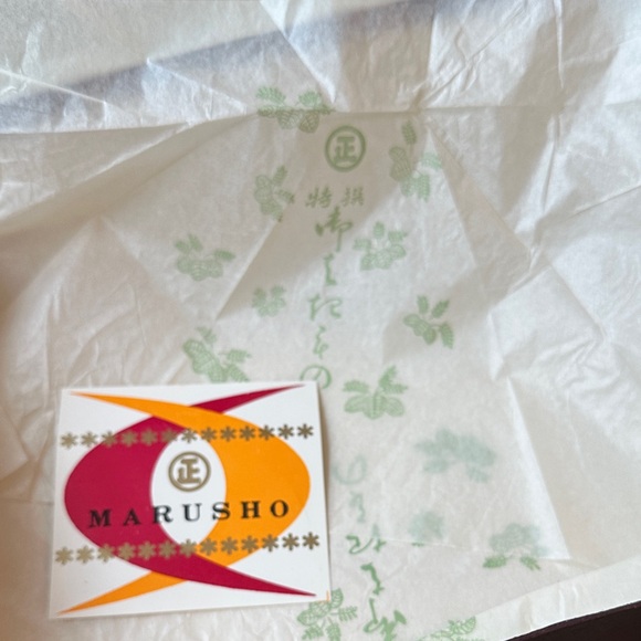 Vintage Red and Black Traditional Japanese Sandals, wooden and layered - Picture 12 of 12